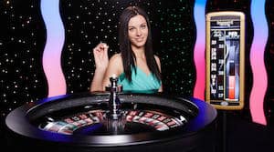 immersive_roulette_brunette_female_dealer