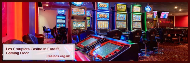 Kasino Les Croupiers di Lantai Permainan Cardiff